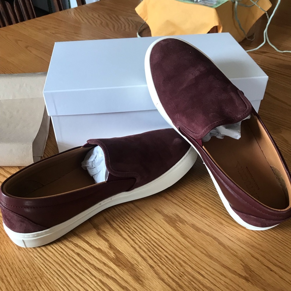 Untuckit slip on shoes